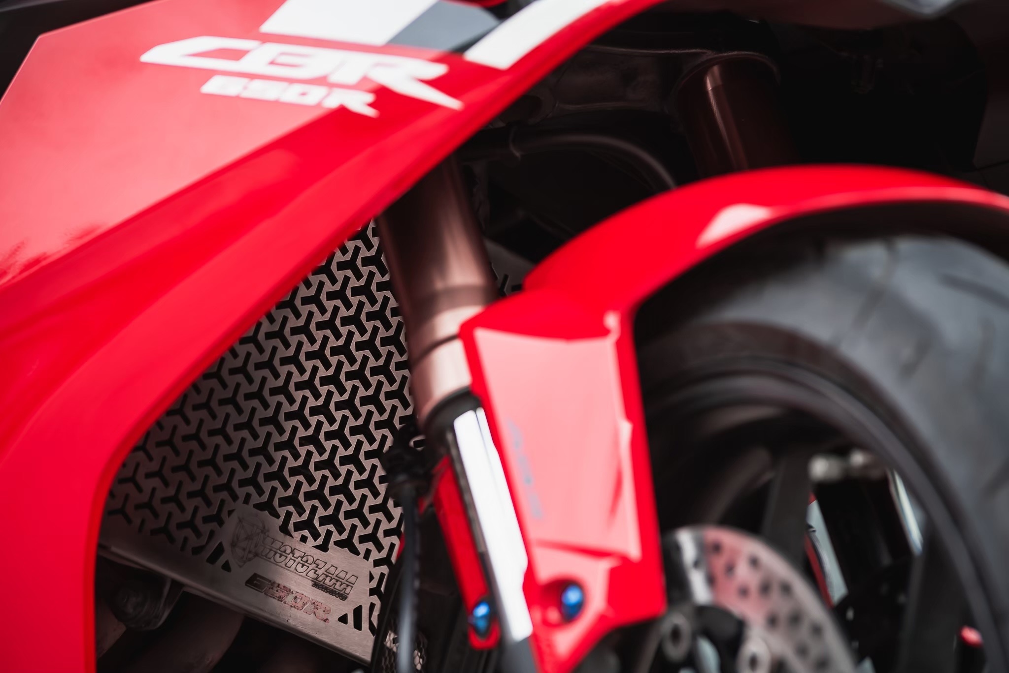 การ์ดหม้อน้ำ HONDA CB/R 650R MOTOZAAA SUS 304 ( แสตนเลส 304) หนา 1.5 มม ราคา1890