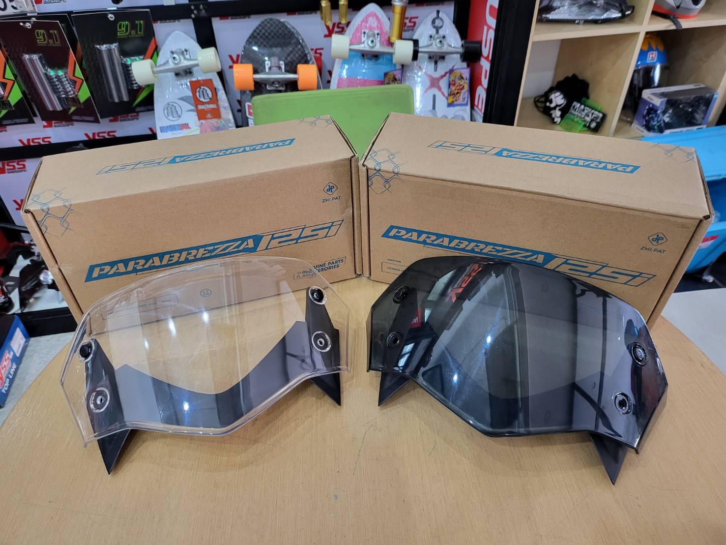 ชิวหน้า honda lead 125 PARABREZZA มี 2 สี