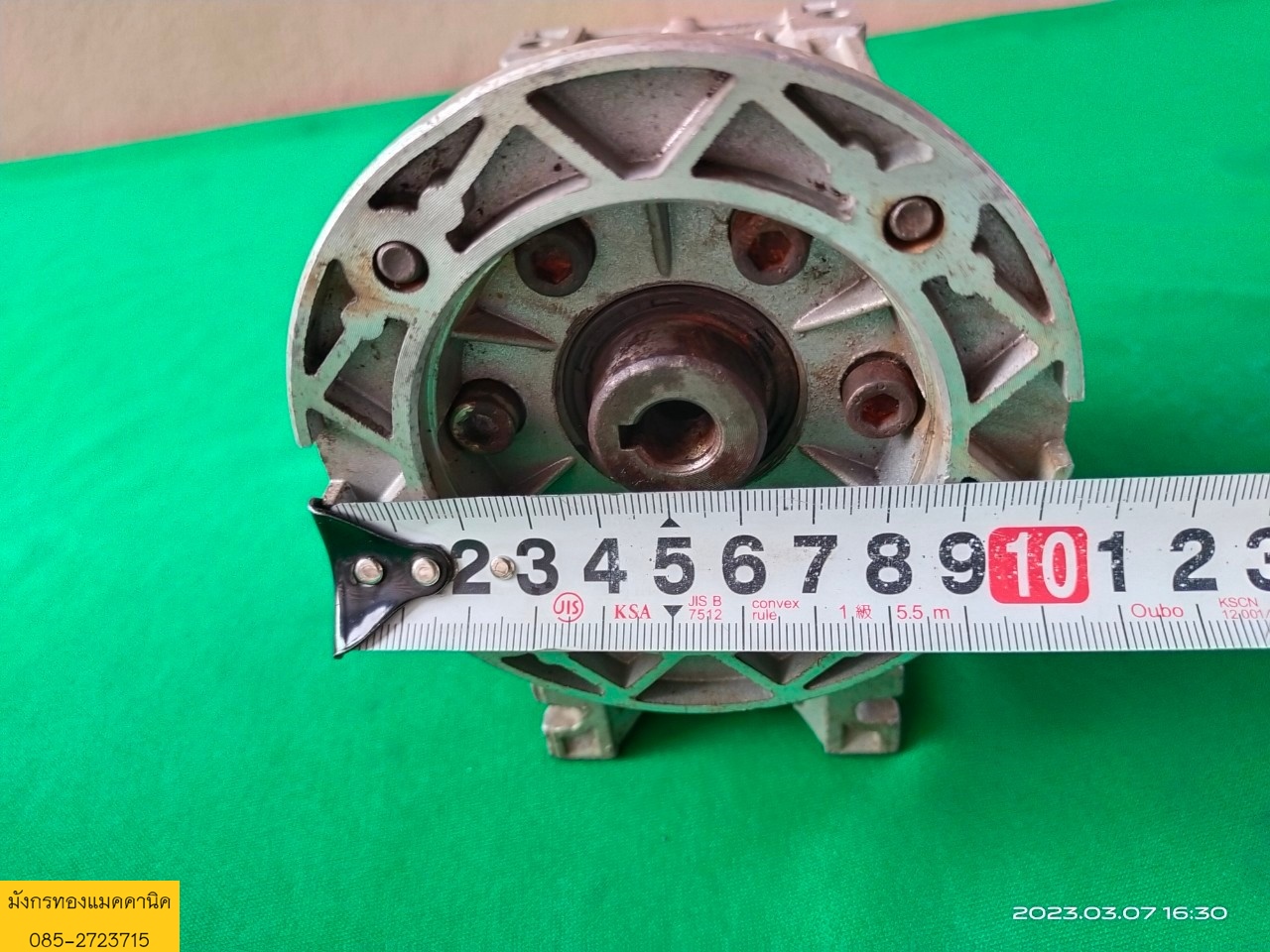 เกียร์ทดรอบ VOGEL อัตราทด 80:1 เพลา 10/18 mm.