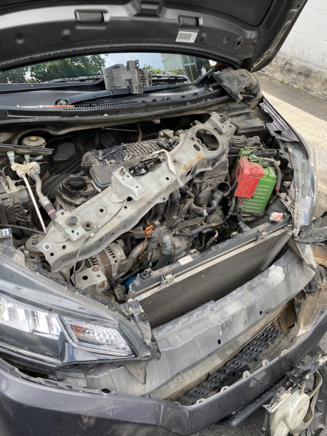 งานติดตั้งหม้อน้ำรถยนต์นอกสถานที่่