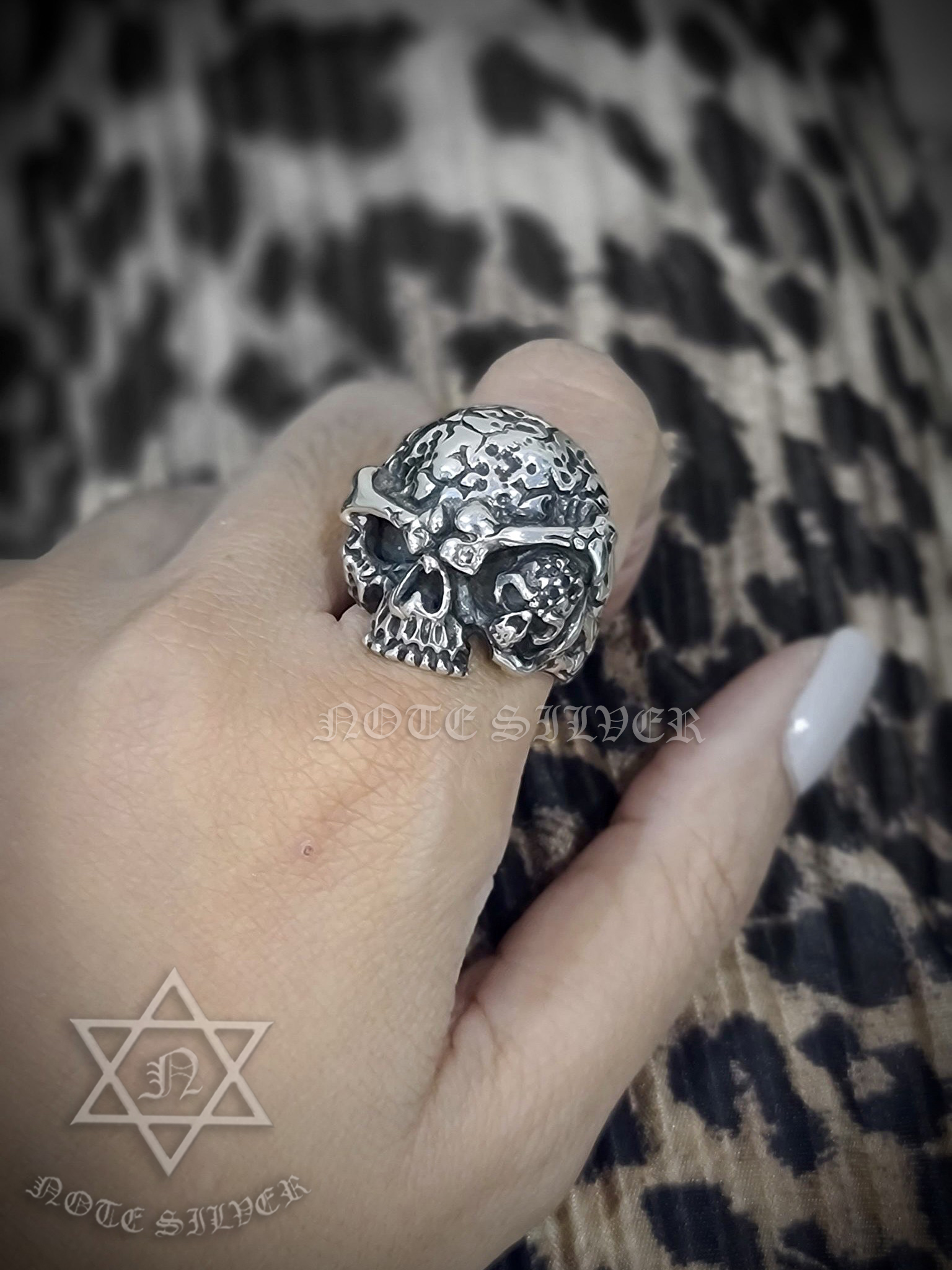 แหวนเงินแท้ กะโหลก Sterling Silver 925 NSRG462