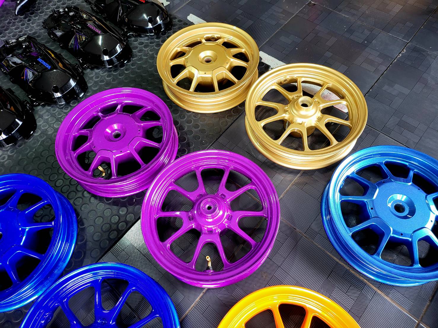 ล้อ-จับหลัง-แคร้-สวิงอาร์ม ทำสี พร้อมสับ Honda Giorno+