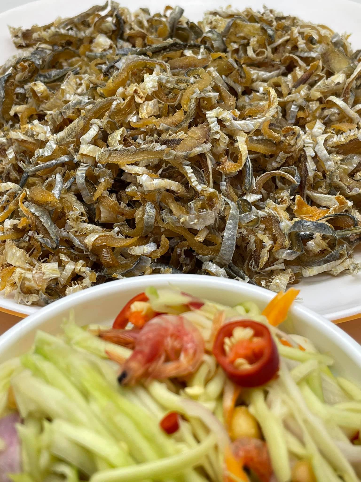 ปลาโคบเส้น ชาวประมง