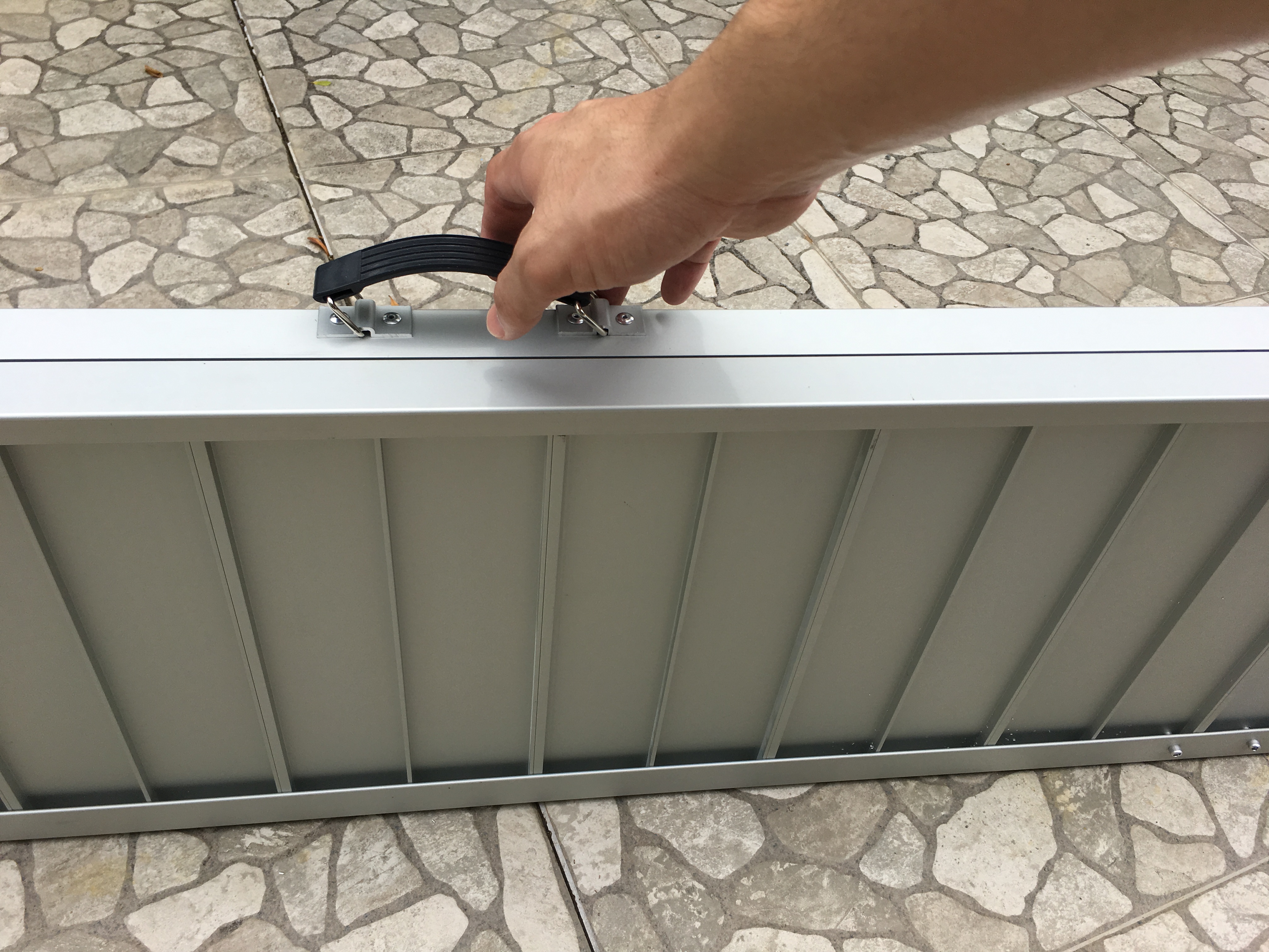 ทางลาดรถเข็นอลูมิเนียม ยาว 90 ซม. กว้าง 73ซม.ขอบกันตก 5ซม.พกพา พับได้ ใช้ได้ถึงความสูงสุด 25 cm**มีของพร้อมส่ง - Aluminium Ramp 3f 90x76x5 cm 8kg