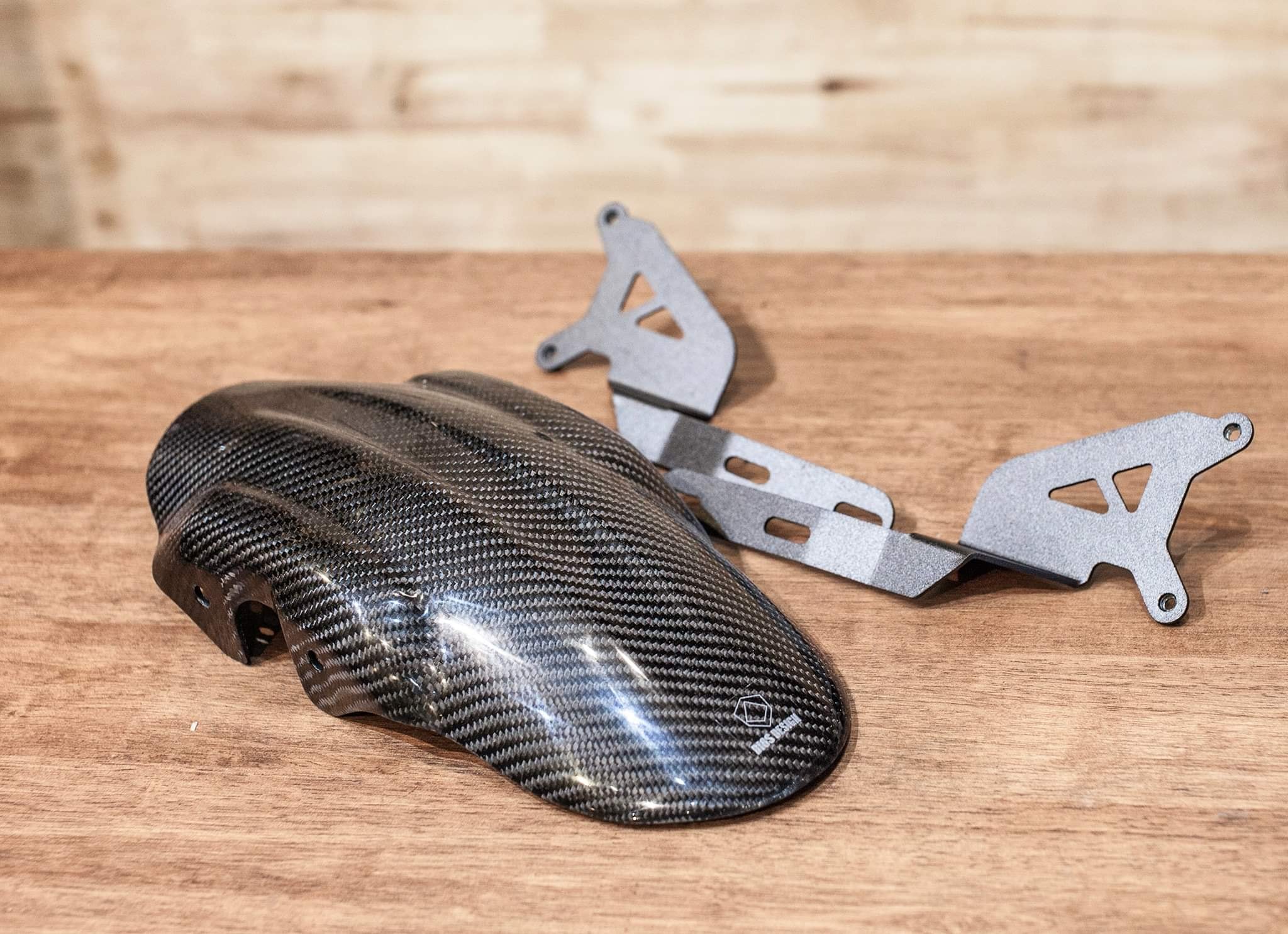 บังโคลนหน้าโหลด Dios design monkey125 คาร์บอน 3,250 บาท