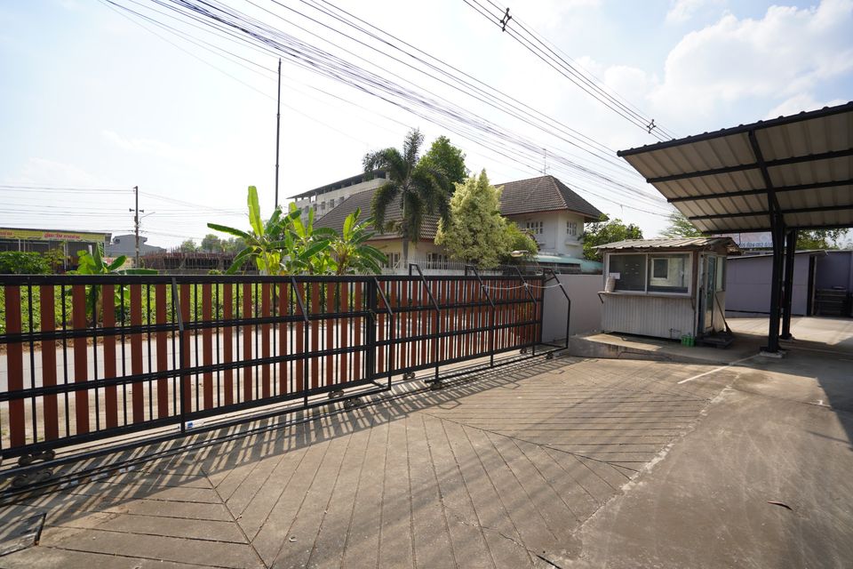 โกดัง ห้องเย็น และสำนักงานออฟฟิศ ใกล้ตลาดไท และตลาดไอยรา