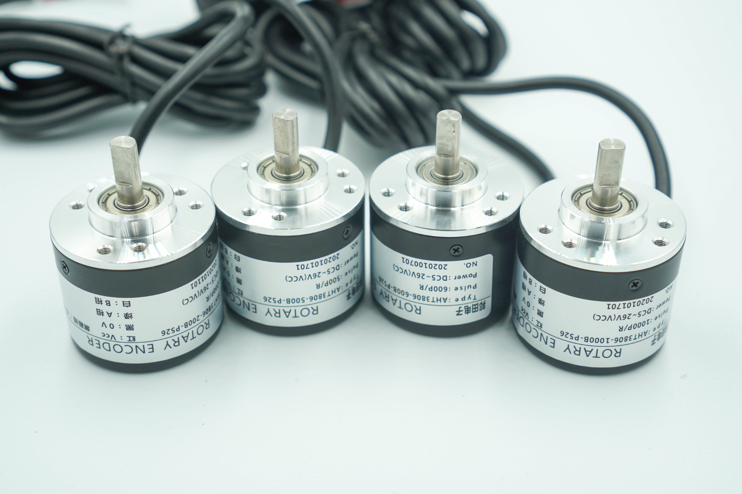 Incremental rotary encoder NPN open collector (5-24VDC)