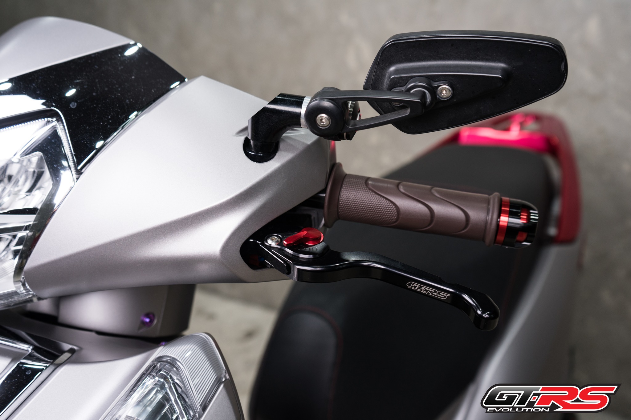 มือเบรค-ครัช (ปรับ6ระดับ) GTRS LEAD-125 ปี2025/SCOOPY ปี2025 - เงิน - แดง - ทอง - ดำ - เขียว - น้ำเงิน - ส้ม - ม่วง ราคา 1,350 บาท/คู่