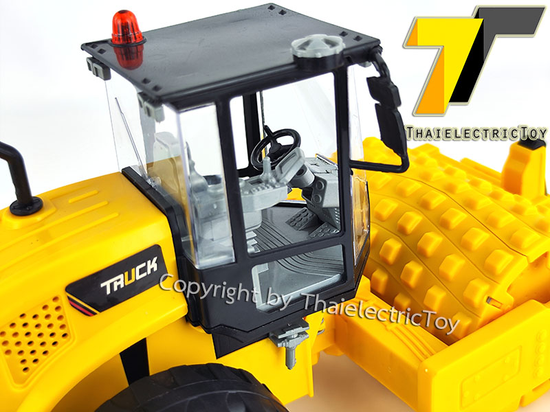 ของเล่นรถบดถนน เปิดห้องเครื่องได้ ยาว 35 เซนติเมตร