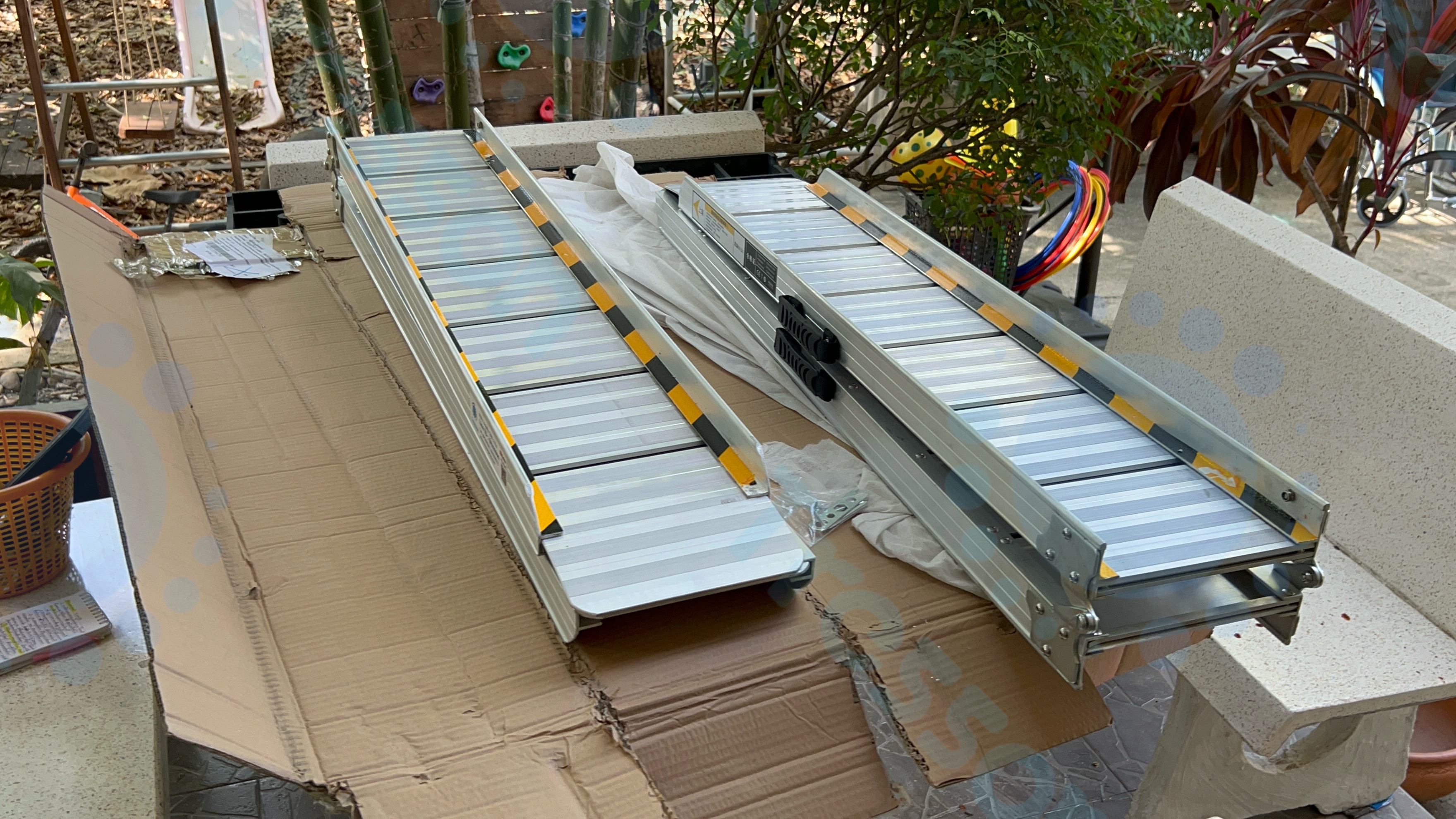 ทางลาดรถเข็นอลูมิเนียมย ยาวพิเศษ 230ซม. แบบรางคู่ ** มีของพร้อมส่ง ( 230 x 22 x 5.5 cm,)