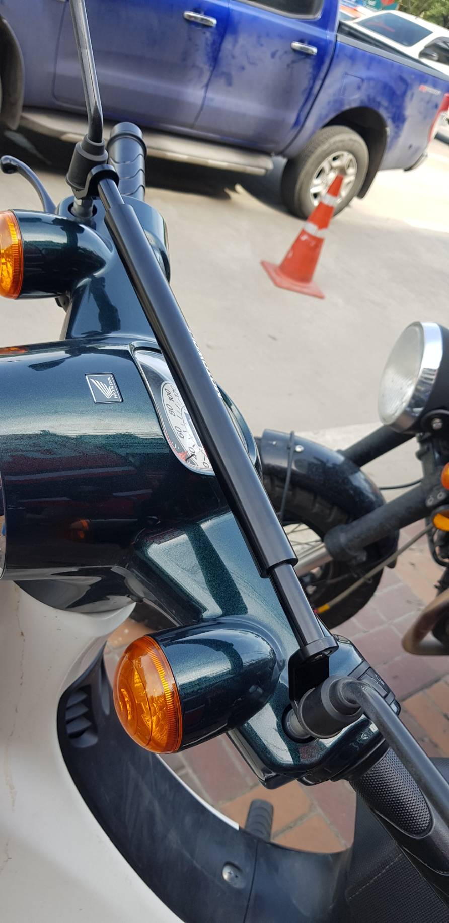 บาร์เอนกประส่งค์ ยึดรูกระจก ปรับขนานได้ MOTOWOLF