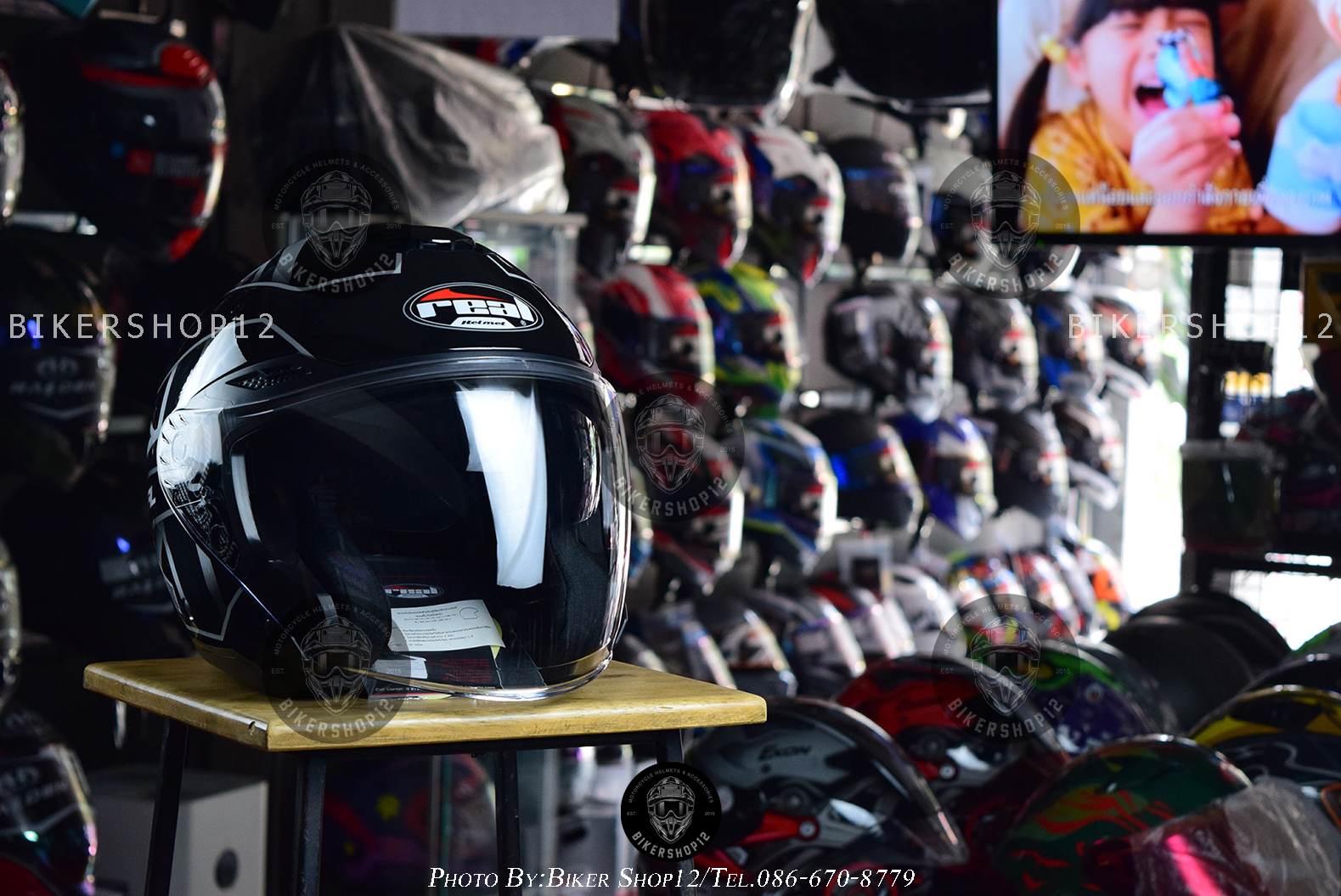 หมวกกันน็อค Real รุ่น HAVANA ASTON สี ดำเงา