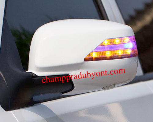 ครอบกระจกมองข้างมีไฟ NISSAN MARCH 10-16 FITT ลายเบนซ์ มีไฟส่องพื้น