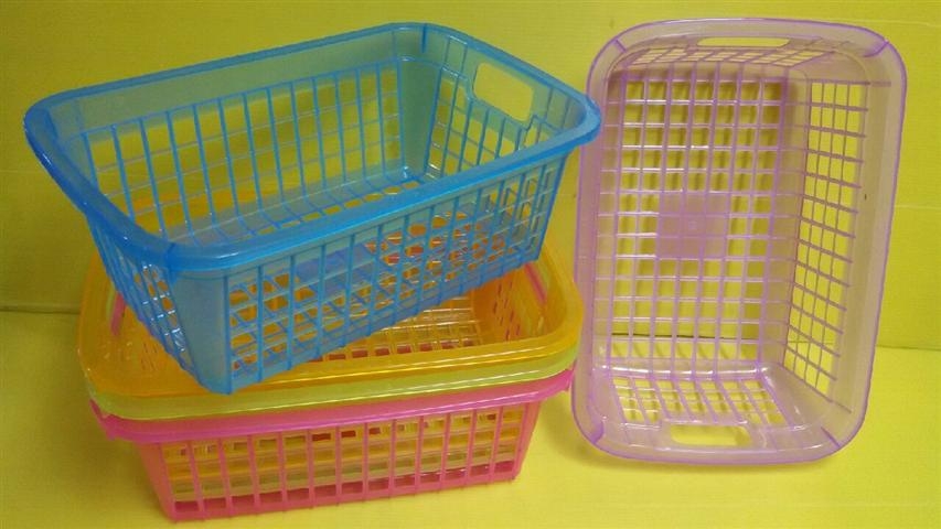 ตะแกรงเหลี่ยม สีใส (PST)