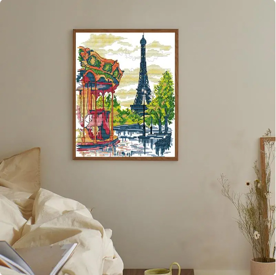 view-1154 *สินค้าหมด* ชุดปักครอสติช ลายม้าหมุนหอไอเฟล (ผ้า11CTพิมพ์ลาย ปักครั้งละ 3 เส้นเล็ก) ขนาด 36*43 ซม.ผ้าครอสติช 11CTพิมพ์ลายปักบนผ้า ไหมคอตตอน 27 สี ผังลาย เข็ม