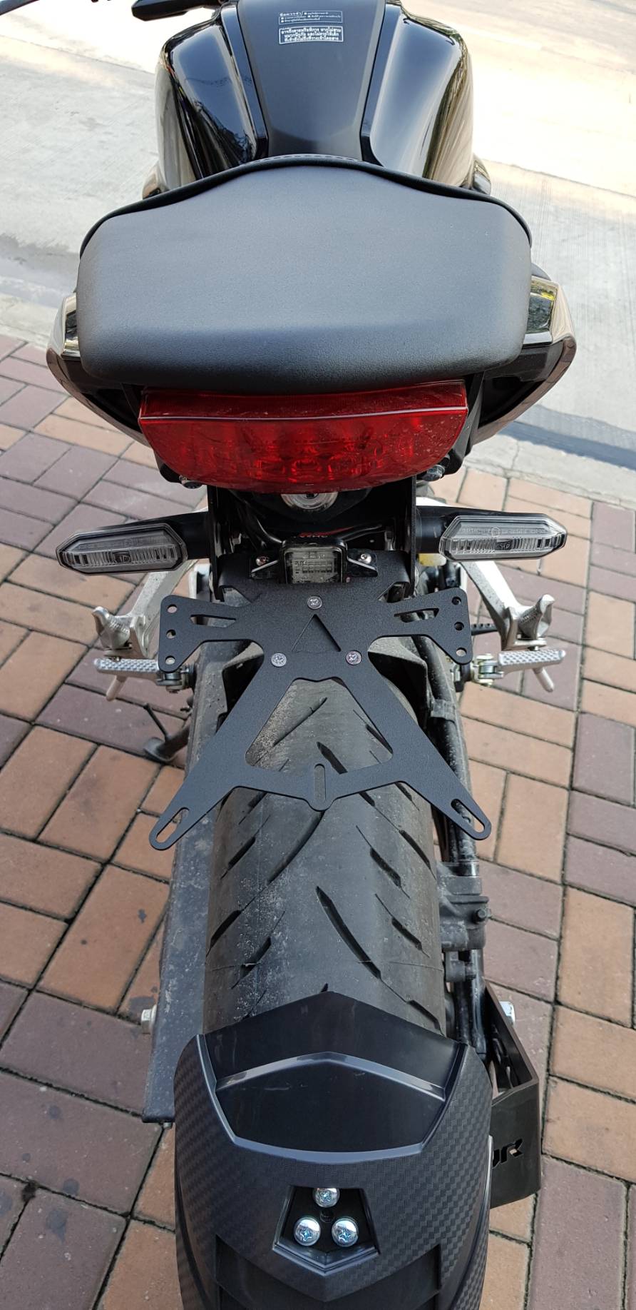 ท้ายสั้น CB 150R EXMOTION ใส่ไฟเลี้ยวเดิมไฟส่องป้ายเดิมได้