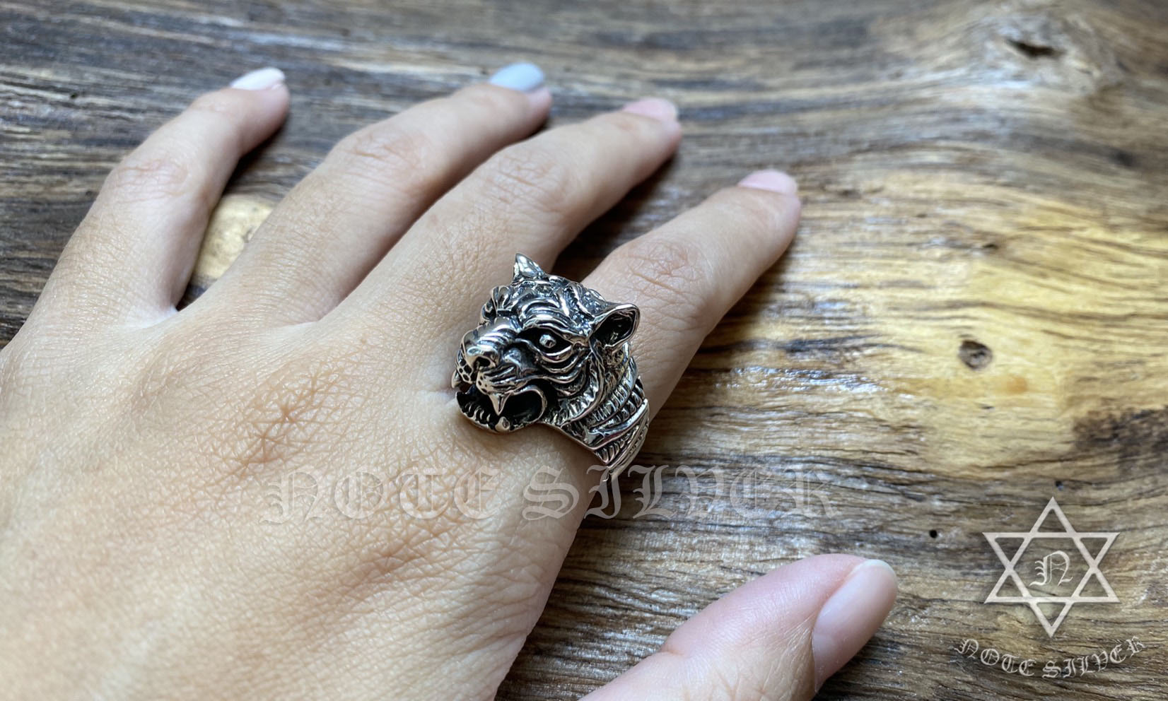แหวนเงินแท้ ลายหัวเสือ Sterling Silver NSRG2384