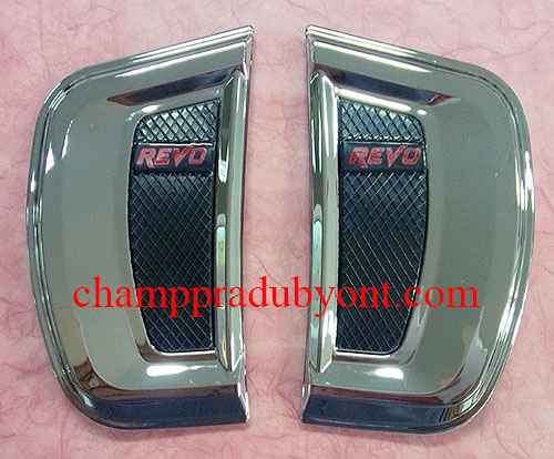ครอบแก้มโครเมี่ยม TOYOTA REVO 15-16