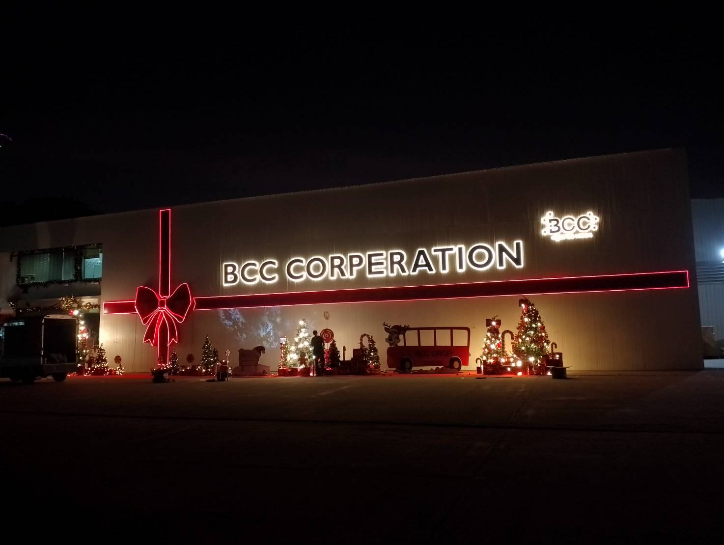 ป้ายตกเเต่ง '' BCC CORPERATION ''