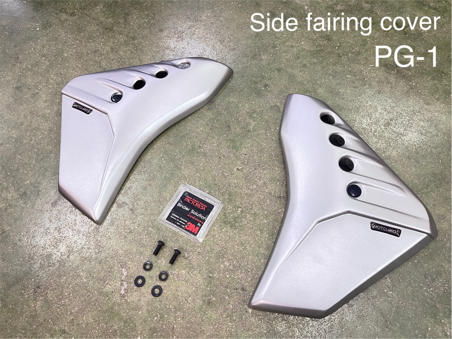 PG-1 1.) ครอบไฟหน้า Headlight cover. 1,590฿ 2.) ครอบไฟเบรค Rear brake light cover. 1,290฿ 3.) ชิวหน้า V1 Headbrand Windshield V1 1,590฿ 4.) กาบ อกบังหัวฉีด Side fairing cover. 1990฿ 5.) กันลาย V1 Mid frame protector. 1990฿ 6.) ชุดบังโคลนหน้าScrambler Full