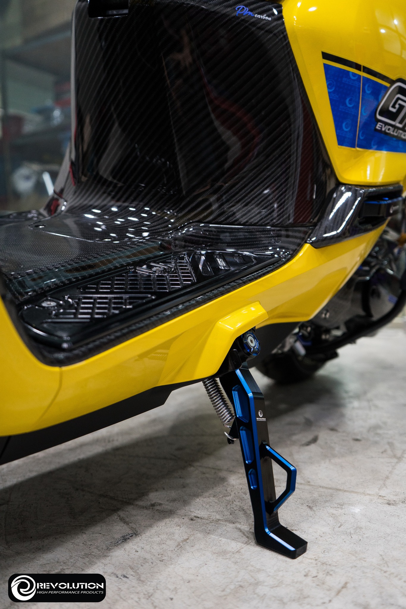 ขาตั้งข้างโหลด CNC ทูโทน REVOLUTION GIORNO+/LEAD-125 (ยาว7นิ้ว) - ดำแดง- ดำทอง - ดำเทา - ดำส้ม - ดำน้ำเงิน- ดำเขียว - ดำม่วง - ดำชมพู ราคา 1,690 บาท/อัน