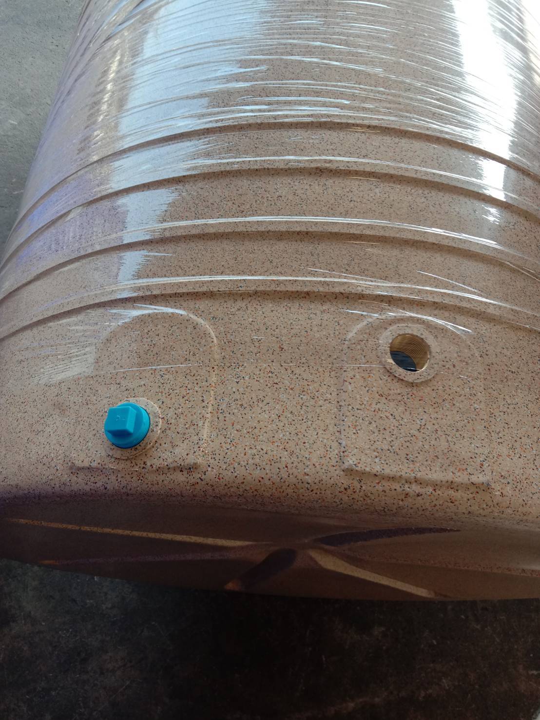 แทงค์น้ำ แกรนิตทราย 5000 ล ทึบแสง100% กันตะไคร่น้ำ สำหรับบรรจุน้ำดื่ม แถมลูกลอย ส่งฟรีกทม.ปริมณฑล ส่งฟรีถึงระยอง ปราณบุรี กาญฯ ปากช่องฯ