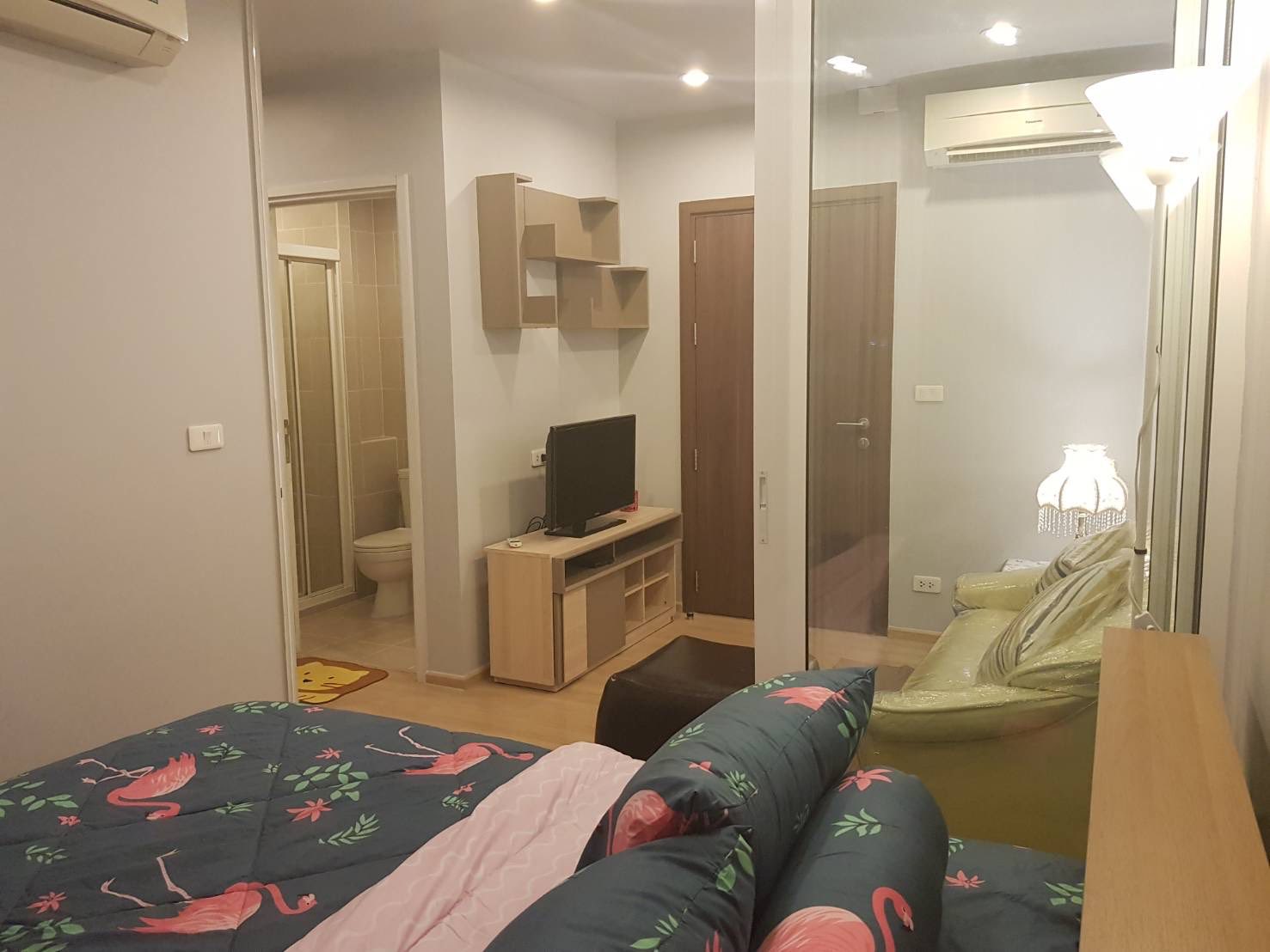 เดอะ เบส แจ้งวัฒนะ - THE BASE CHAENGWATTANA (VIP)