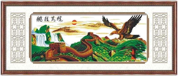 eagle-1007 *พร้อมส่ง* ชุดปักครอสติช ลายพญาอินทรีกำแพงเมืองจีน (ไม่มีเดินเส้น) ขนาด 167*74 ซม.ผ้าครอสติช 11CTพิมพ์ลายปักบนผ้า ไหมคอตตอน 48 สี ผังลาย เข็ม กล่อง