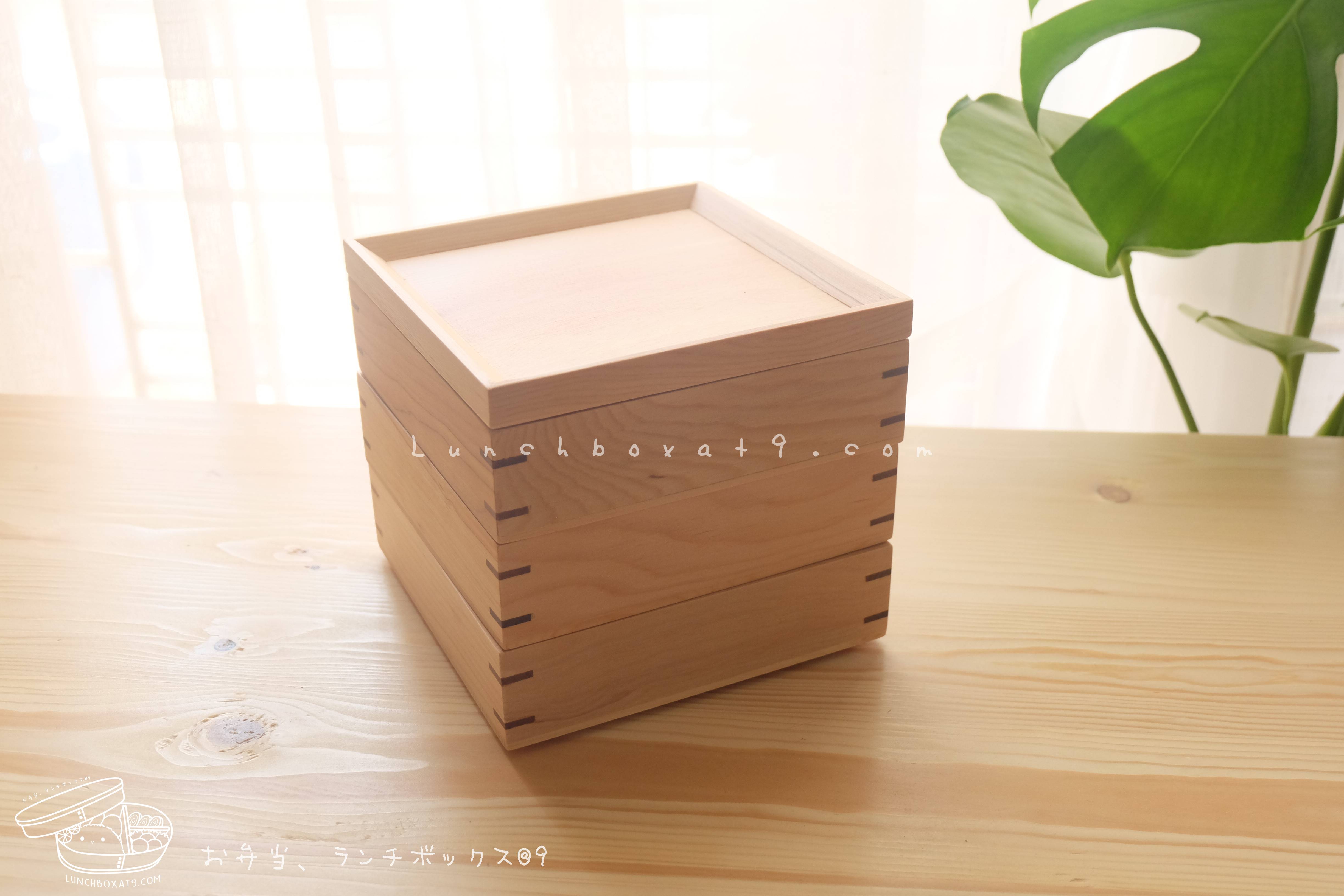 Rectangular 3 stages Hemlock Bento Box กล่องข้าวญี่ปุ่นสี่เหลี่ยมสีไม้ 3 ชั้น Ver.II