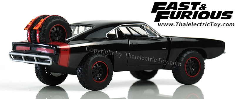 โมเดลจากเรื่อง Fast & Furious 7 รถ Dodge Charger R/T ปี 70 ของดอม โดมินิค ทอเร็ตโต้ ขนาด 1/24 ของแท้จาก Universal