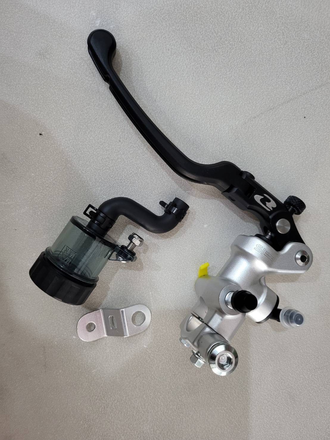 ปั๊มลอย S1-FL เบอร์14 ดำ - ซ้าย ขวา น้ำเงิน - ซ้าย ขวา แดง - ซ้าย ขวา เงิน - ซ้าย ขวา ราคา2500