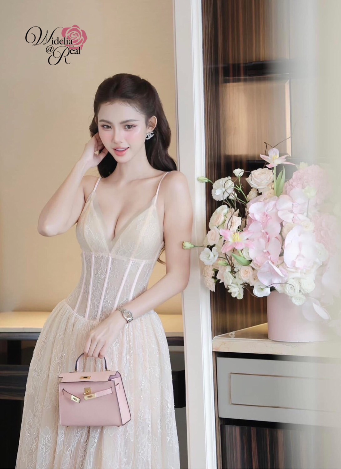 Korea Maxi dress แม็กซี่เดรสสายเดี่ยว อกเย็บจีบทรงเต้า