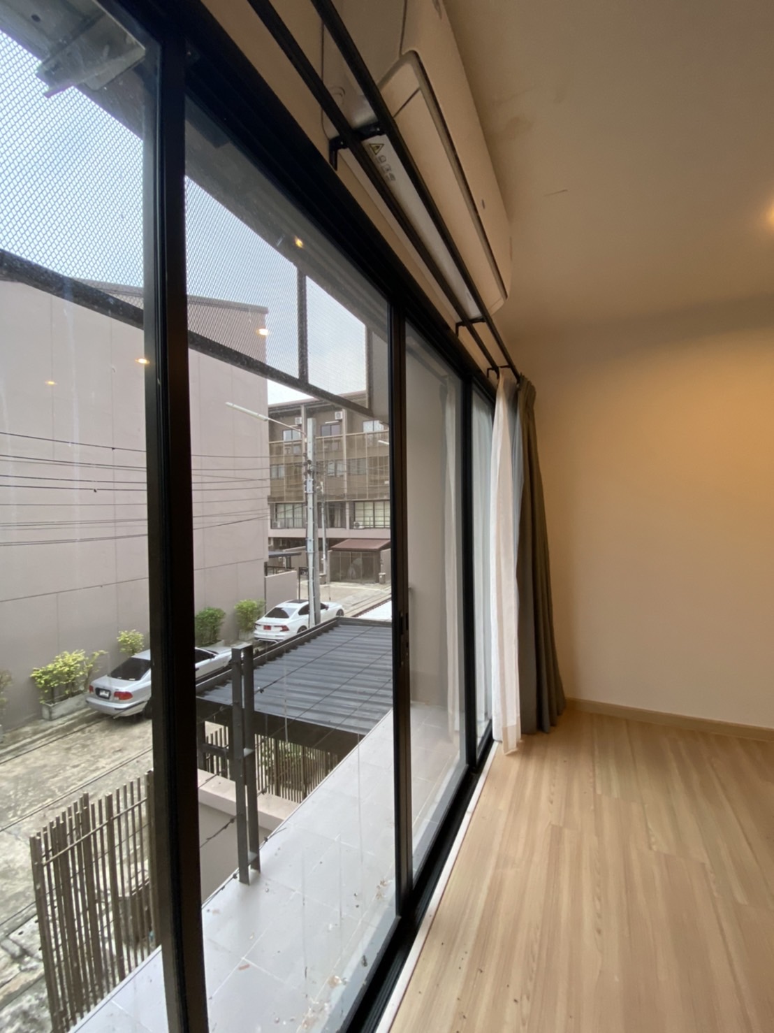 เฮ้าส์ นีช แจ้งวัฒนะ - HAUS NICHE CHAENGWATTANA