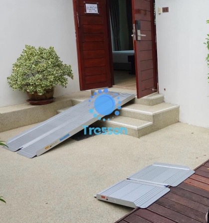 ทางลาดรถเข็นอลูมิเนียม ยาว 150ซม. กว้าง 75ซม. พกพา พับได้ ใช้ได้ถึงความสูงสุด 35 cm **มีของพร้อมส่ง - Aluminium Ramp 5f 150x76x5 cm 12kg