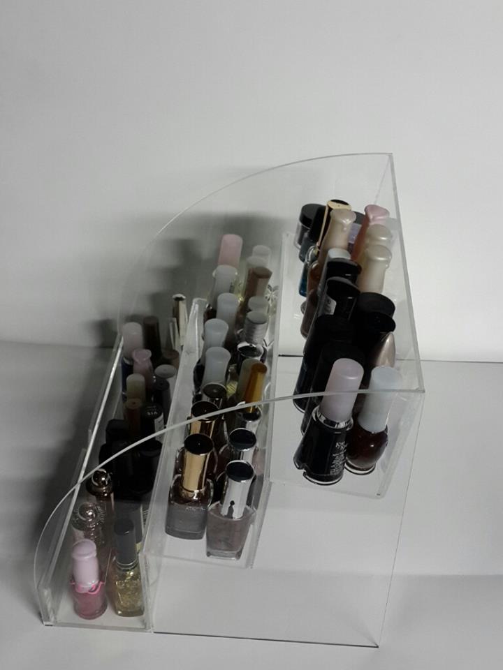 ชั้นวางขวดน้ำยาทาเล็บ