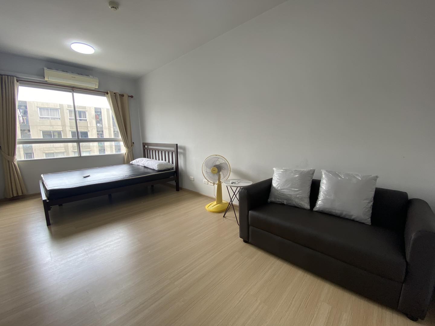 พลัมคอนโด สามัคคี - PLUM CONDO SAMAKKHI (VIP)