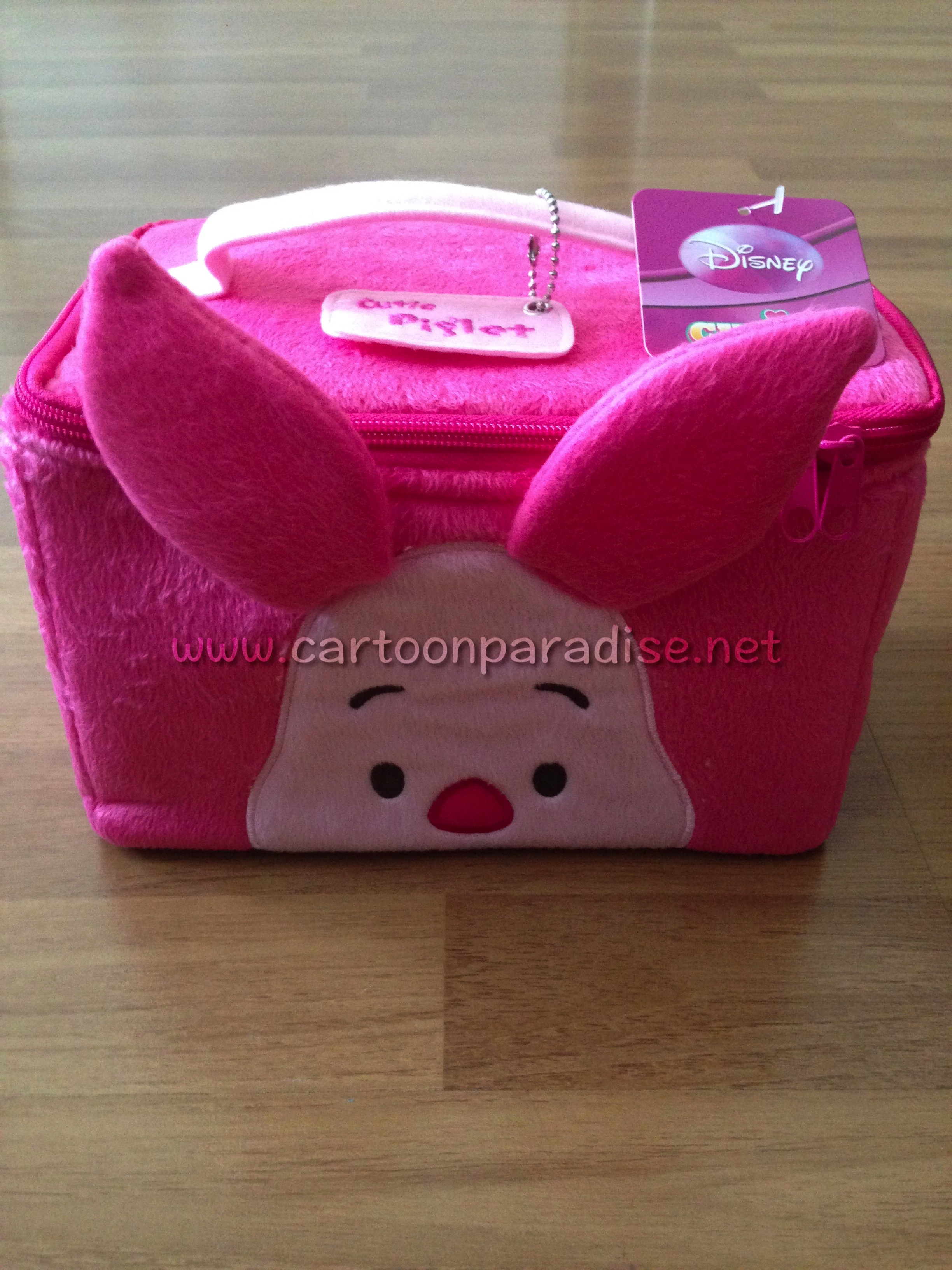 Disney กระเป๋าใส่เครื่องสำอางค์ พิกเล็ต Piglet Cosmetic bag Pink Medium