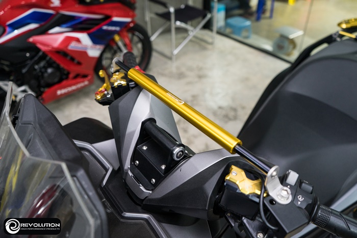 บาร์อเนกประสงค์ ยึดรูกระจก REVOLUTION (มีบู๊ชรอง+น็อตใส่ FORZA 300-350 ADV )