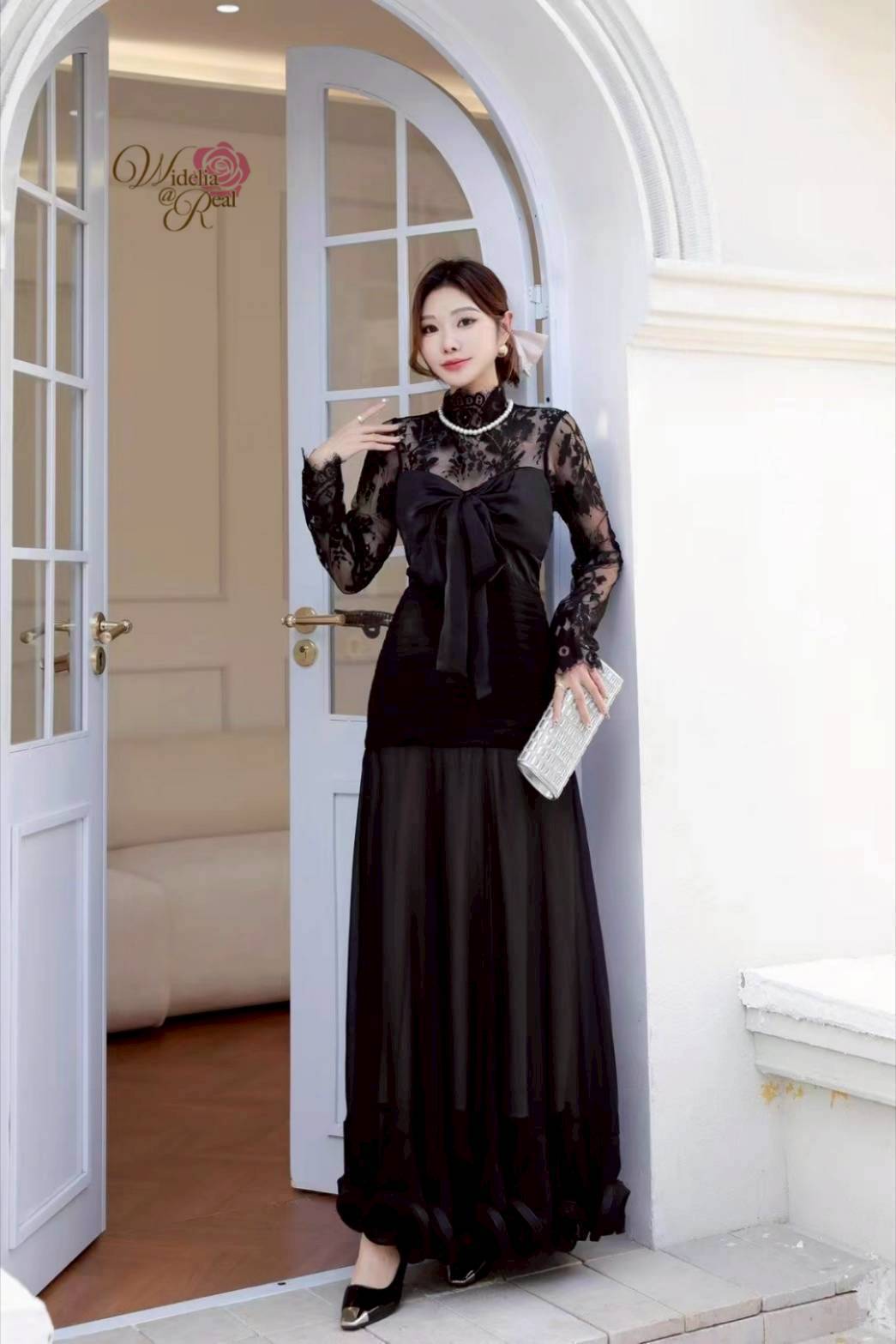 Korea Maxi Dressแขนยาวแต่งด้วยผ้าลูกไม้สืดำ
