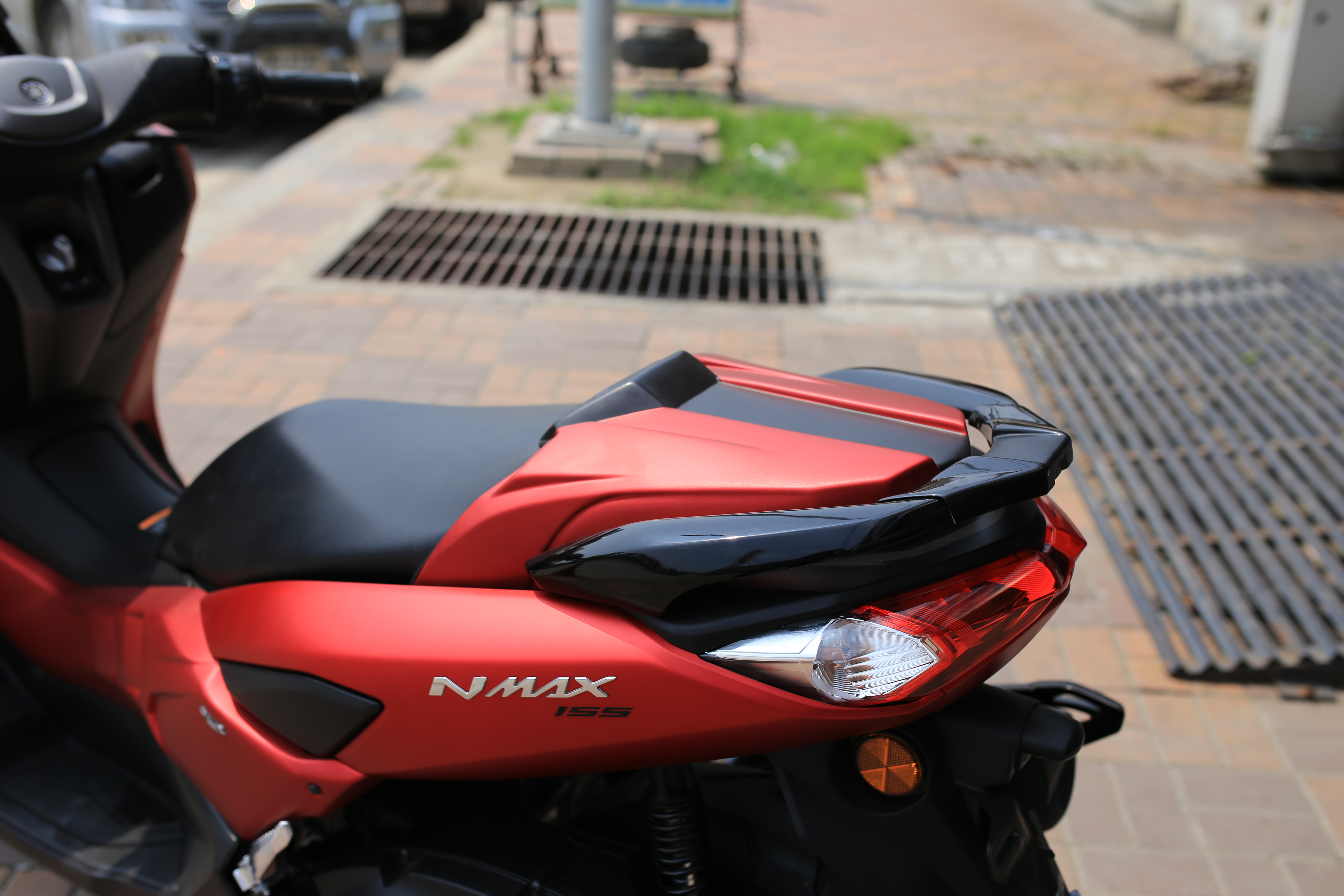 ชุดแต่ง AsurA New Nmax155 ครอบเบาะ 2000