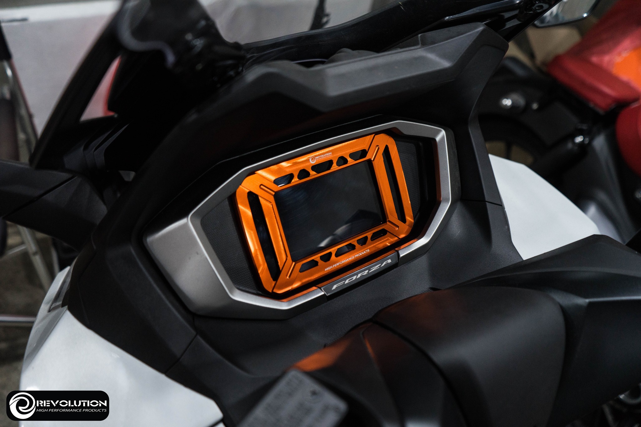 ครอบไมล์ REVOLUTION FORZA-350 NEW2024/PCX-160 NEW2025/NX-500 - แดง- ทอง- เทา- ดำ- เขียว- น้ำเงิน- ส้ม - ม่วง ราคา 1,350 บาท/อัน