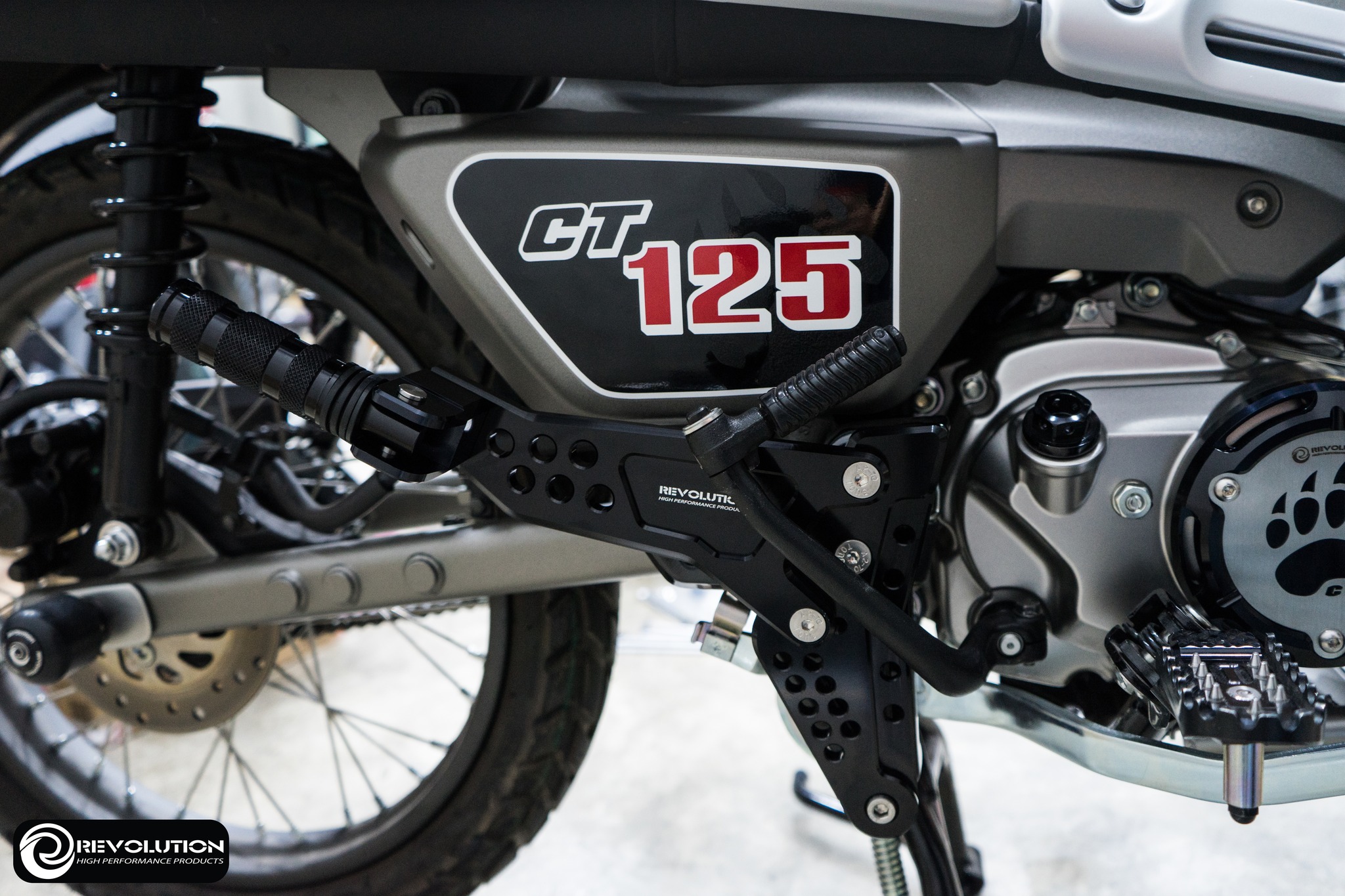 ชุดสเตร์พักเท้าหลัง REVOLUTION V2 CT-125 RR. Footrest Brackets REVOLUTION V2 CT-125