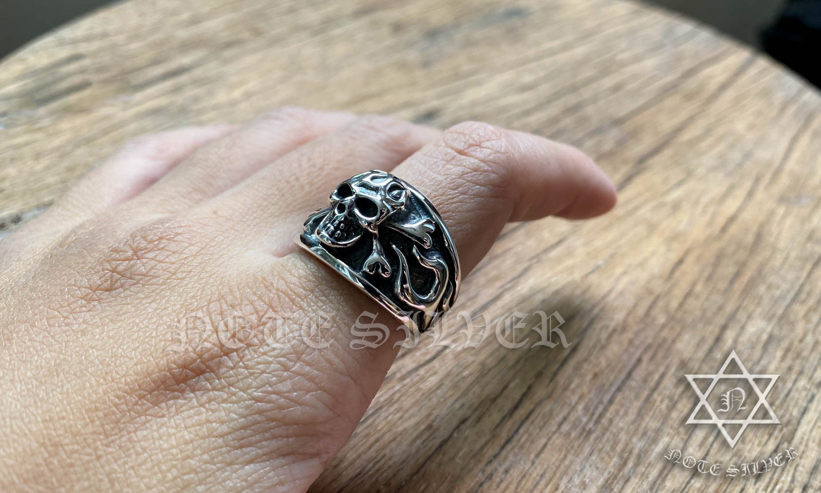 แหวนเงินแท้ หัวกะโหลก Sterling Silver 925 NSRG2562