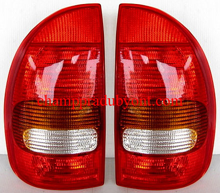 ไฟท้าย OPEL CORSA B 94-00 5D