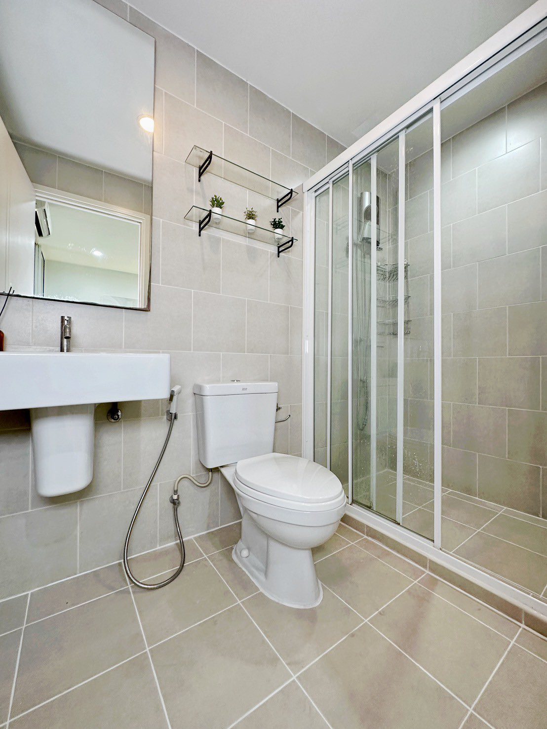 เดอะ เบส แจ้งวัฒนะ - THE BASE CHAENGWATTANA (VIP) RENOVATED