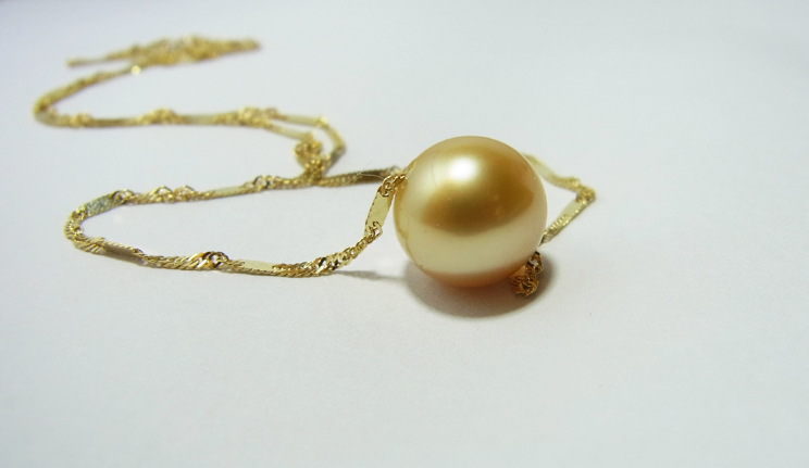 สร้อย Tin cup อิตาลี 18k,มุก south sea 11-12 มิล AAA สีทอง