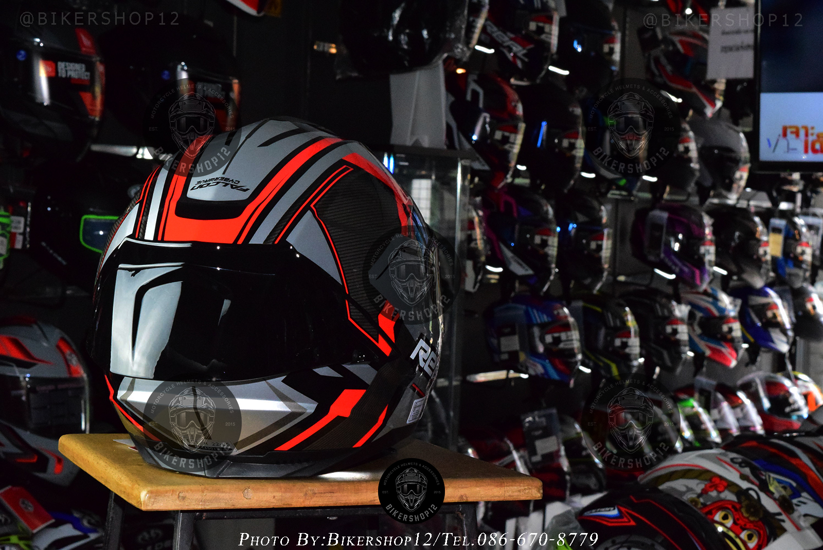 หมวกกันน็อค REAL รุ่น Falcon ลาย FIRE Cyberwave สี แดง