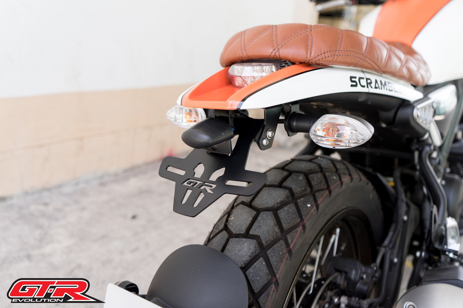 ขายึดป้ายทะเบียน GTR XSR155 ราคา780 ใส่ไฟเลี้ยวเดิมได้ ไฟเลี้ยวแต่งได้