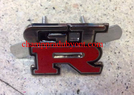 โลโก้ติดหน้ากระจังลาย GTR NISSAN SUNNY B14 94-99