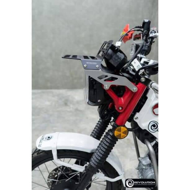 ตะแกรงบนไฟหน้า REVOLUTION CT125 ราคา1750